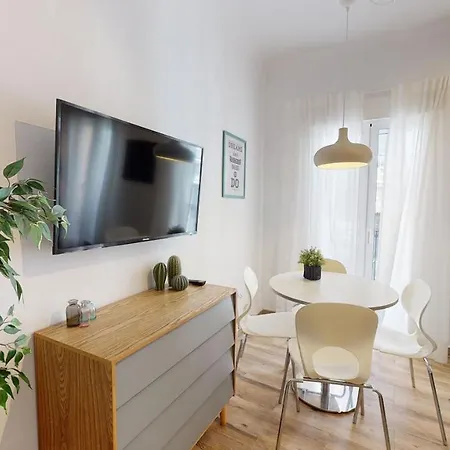 Apartment Friendly Center *